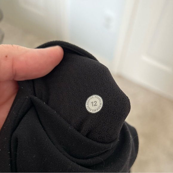 Groove Nulu Super-High-Rise Flared Pant Regular in black; size 12; $75 - Picture 7 of 7